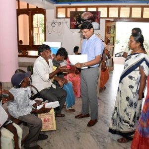 திருவண்ணாமலை மாவட்ட ஆட்சித்தலைவர் அலுவலக வளாகத்தில் நேற்று மக்கள் குறை தீர்வு நாள் கூட்டம்!