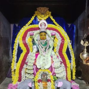 போளூர் பைபாஸில் அமைந்திருக்கும் ஸ்ரீ தாய் மூகாம்பிகை திருக்கோயிலில் நவராத்திரி திருவிழா நான்காம் நாள்!