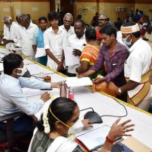 திருவண்ணாமலை மாவட்ட ஆட்சித்தலைவர் அலுவலக கூட்டரங்கில் நேற்று மக்கள் குறை தீர்வு நாள் கூட்டம்!