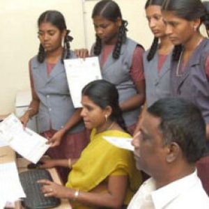 பள்ளிகளில் வேலைவாய்ப்பு இணையதளத்தில் பதிவு செய்யும் நடைமுறை நிறுத்தம்!
