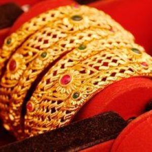 Chennai Gold Rate Today: 22K Price Drops by ₹130, Silver Falls ₹5