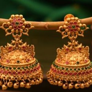 Gold Price Today (22-01-2026): Gold and Silver Prices Drop Slightly
